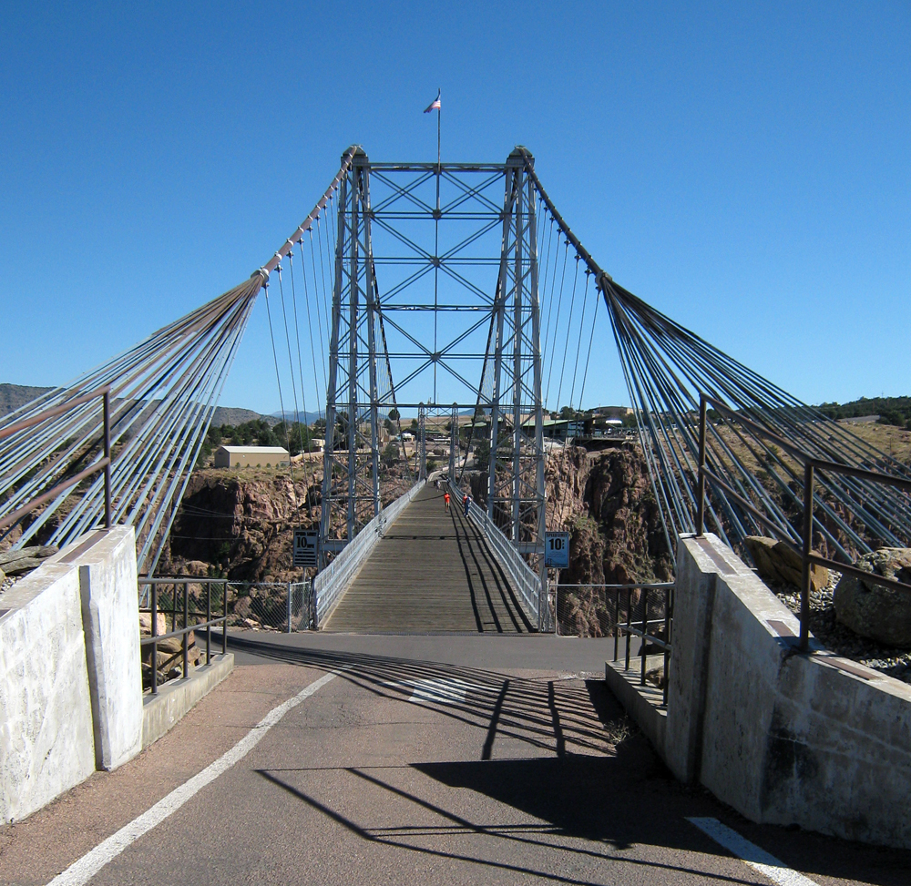 Looking north across the very short bridge