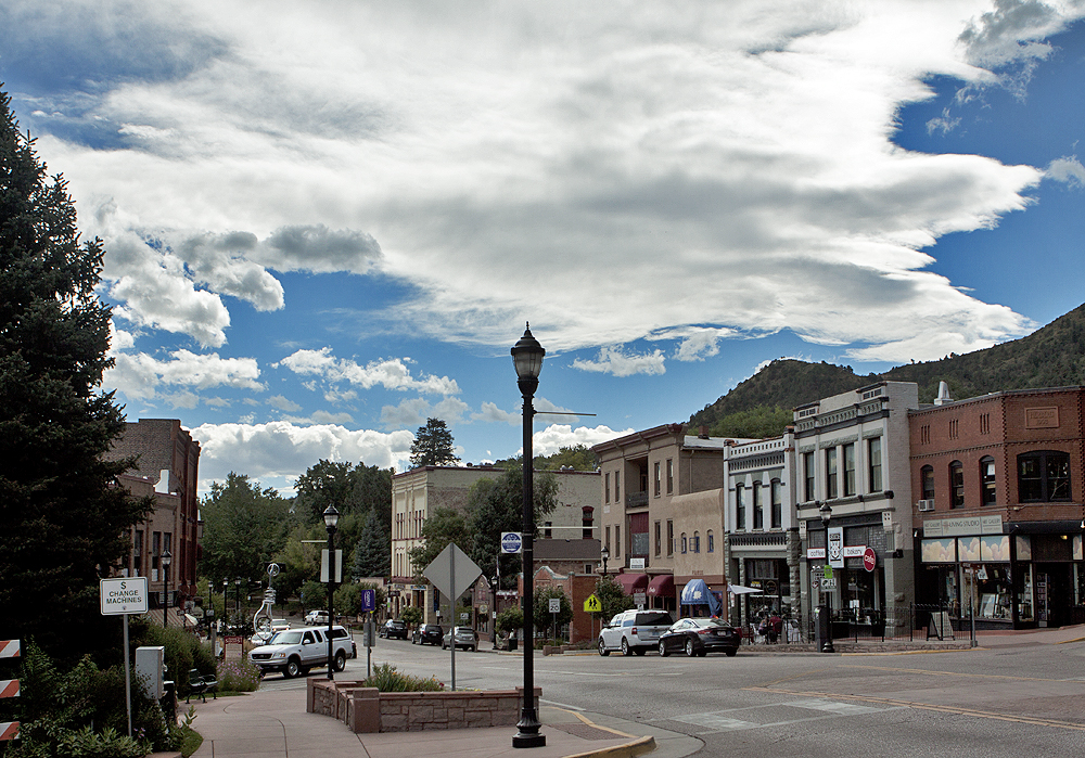 Manitou Springs, CO - Looking east