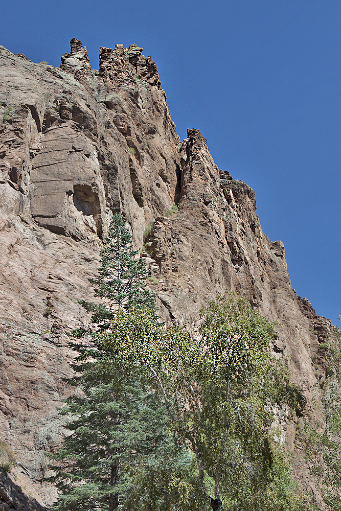 Box canyon sides