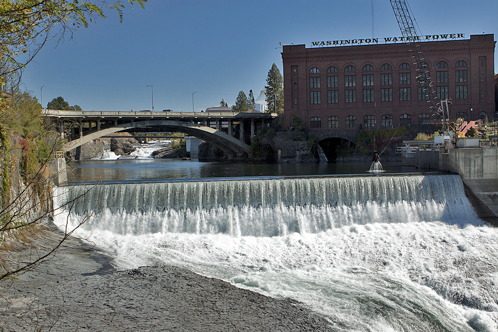 Dam and falls, power plant. Lot of river going on here