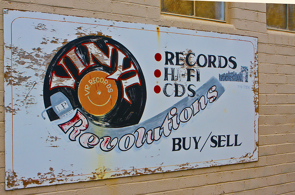 Grants Pass, OR - Vinyl Revolutions