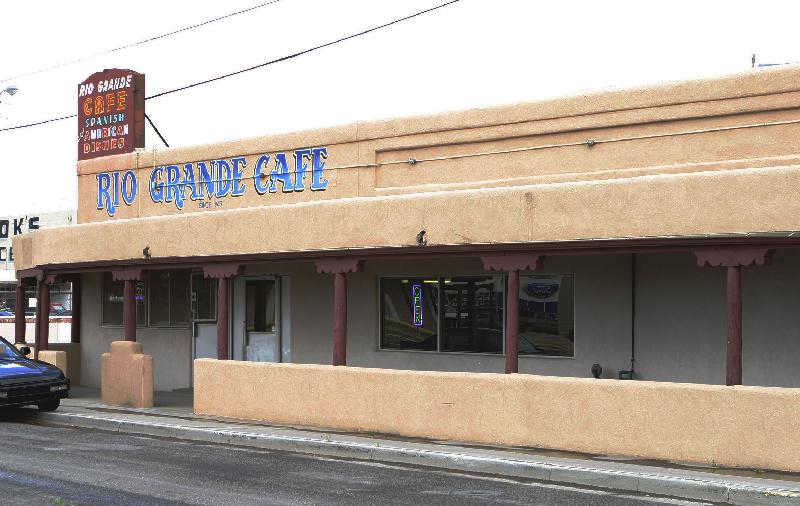 Diner, Espanola, NM. We were the only patrons. (6/1028 - closed)