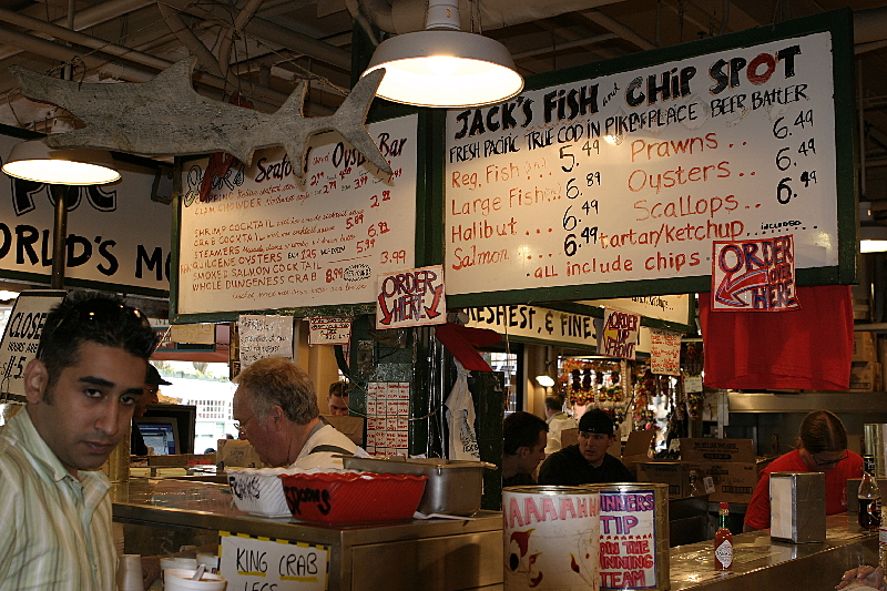 Where I purchased raw oysters and snarfed them down. Good!